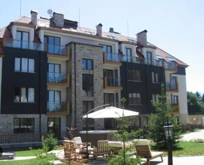Apartment building (front view)