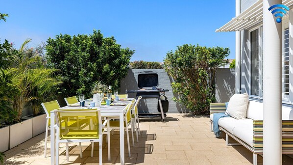 Swell | Outdoor Entertaining | BBQ | 450 m to Fingal Beach