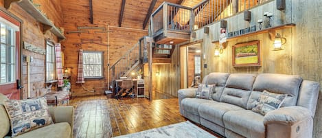 Tyrone Vacation Rental | 2BR | 1BA | 1,176 Sq Ft | Steps Required