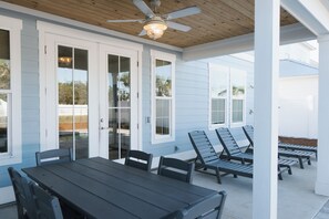 Al fresco dining area.