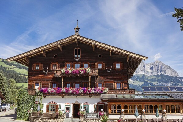 Holiday Home Exterior [summer]