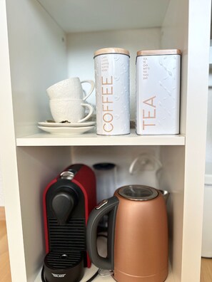 Kaffe och/eller kaffebryggare