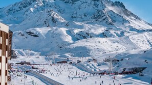 Snow and ski sports