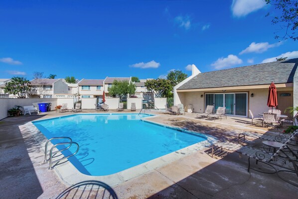 A pristine pool that invites you to dive in and make a splash!
