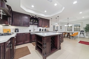 Private kitchen
