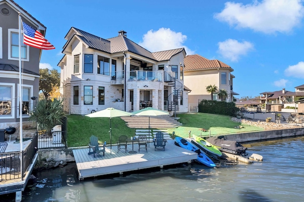 Luxury Open Water Lake LBJ Property