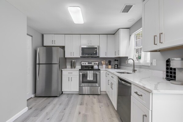 Fully equipped kitchen