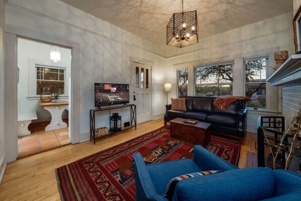 Casita #1: View from living room into the kitchen's dining area