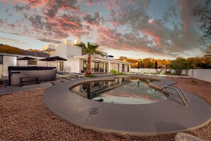 MH: Private pool (heated w/ fee) and hot tub (no additional fee)