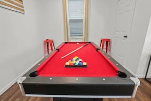 Spielezimmer