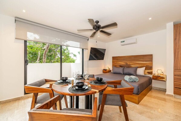 A beautiful space for shared meals and memorable moments, this dining area is ready for you.