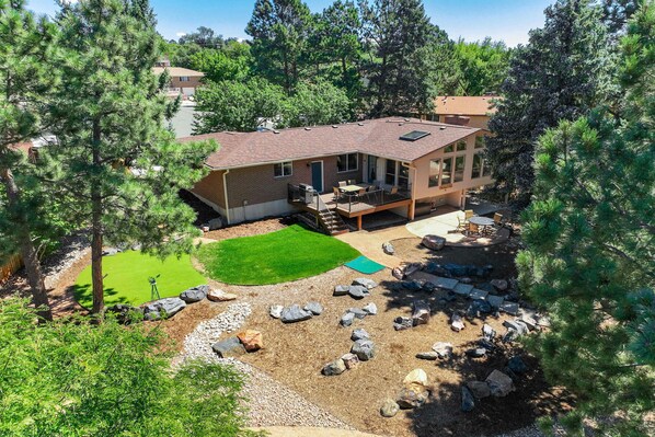 Backyard fun awaits! Challenge friends and family to a game on your private frisbee golf course—perfect for outdoor entertainment!
