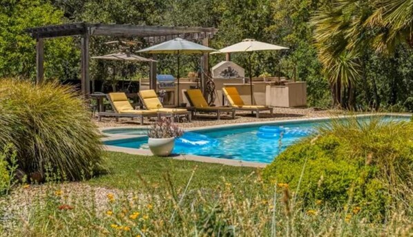 Soak in the warm sunlight as the fresh gentle breeze sweeps away your worries...