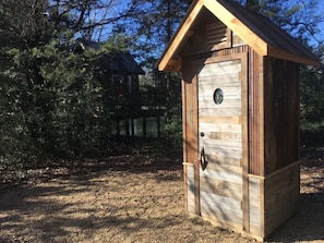 Enceinte de l’hébergement