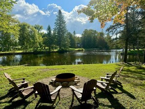 Located on the Little Sturgeon River connects to Indian River Waterway.
