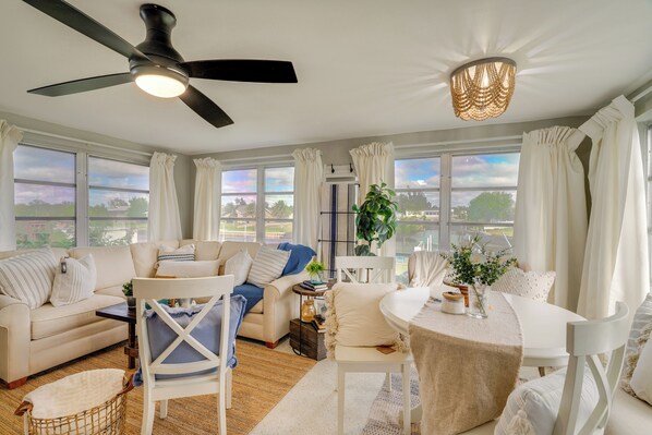 Punta Gorda Vacation Rental | 3BR | 2BA | 1 Step Required | 1,006 Sq Ft