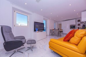 Living and dining room