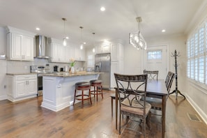 Dining Table | Dishware & Flatware | 1st Floor