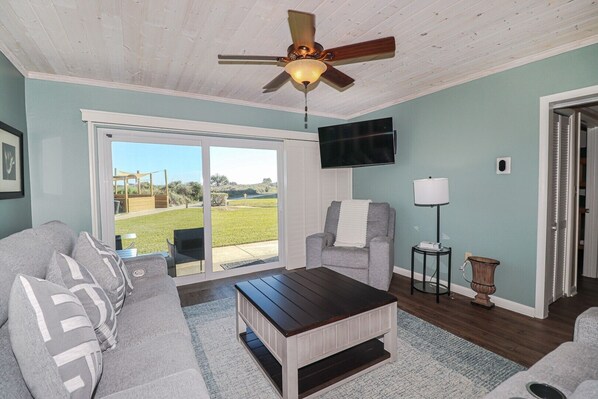 St. Augustine Beach Rentals Living Room