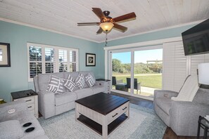 St. Augustine Beach Rentals Living Room