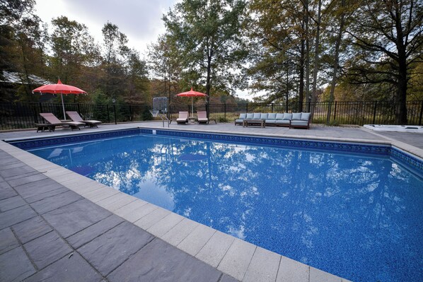 Private Heated Pool!