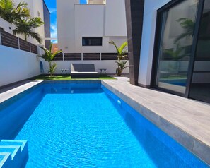 Private pool 