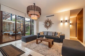 A perfect blend of style and comfort, this living room is ideal for spending time with family or friends.