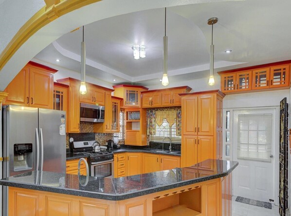 Private kitchen