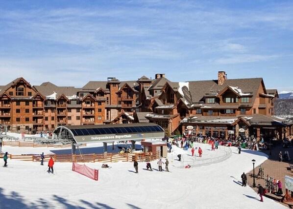 Snow and ski sports