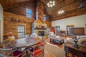 Dining & Living Area :)