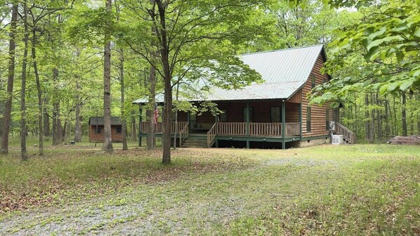 Midterm Rental | Linger Longer Cabin in Mentone on 3+ Wooded Acres