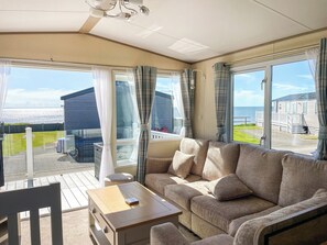 Living area | Ocean View, Lancaster