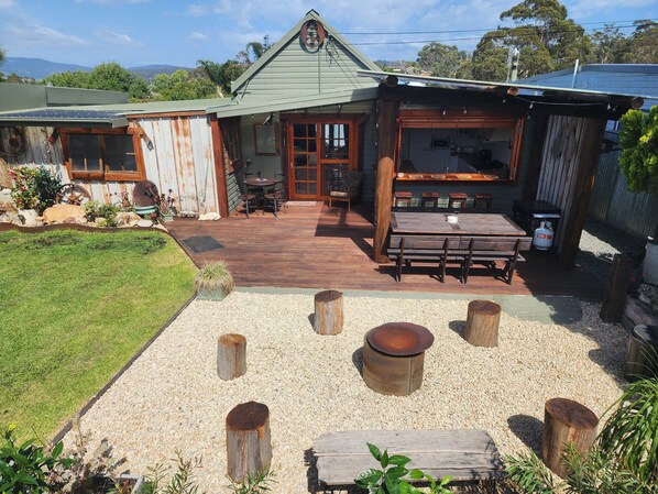 Uniquely Pambula welcomes you.