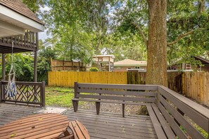 Back yard deck with seating for everyone