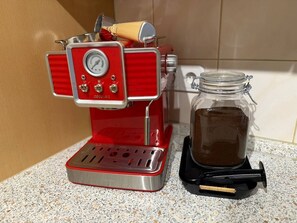 Kaffe och/eller kaffebryggare