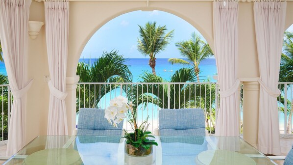 Experience a holiday where relaxation meets breathtaking beauty