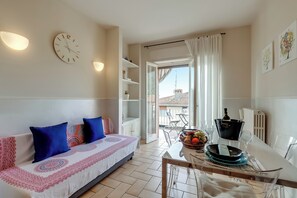 Living and dining room