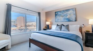 King Bedroom luxuriously designed. 55"TV. Extremely comfortable with an attached bathroom and walk in closet.