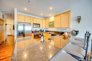 Kitchen | Drip Coffee Maker | Dishwasher | Blender | Toaster | 1st Floor