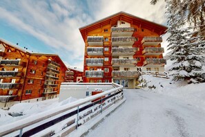 Holiday Home Exterior [winter]