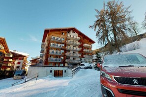 Holiday Home Exterior [winter]