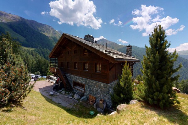 Holiday Home Exterior [summer]