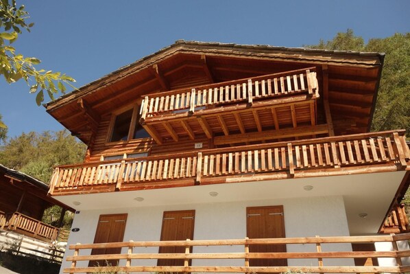 Holiday Home Exterior [summer]