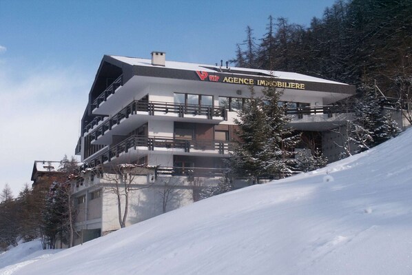 Extérieur maison de vacances [hiver]