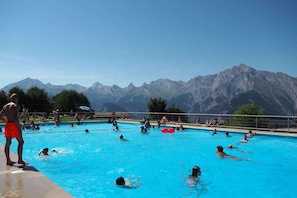 Piscine maison de vacances