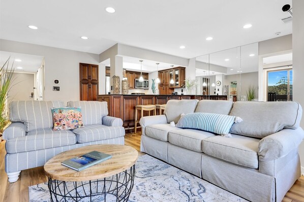 Coastal one bedroom with marina views