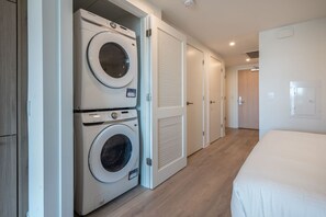 Level Hollywood - Level Suite (14)