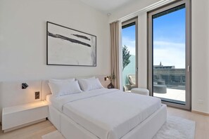 BEDROOM_1 - For Direct Bookings: www.atvoya.com
