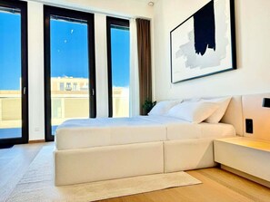 BEDROOM_1 - For Direct Bookings: www.atvoya.com
