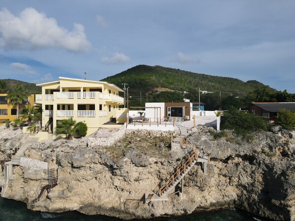 Ulkopuoli
